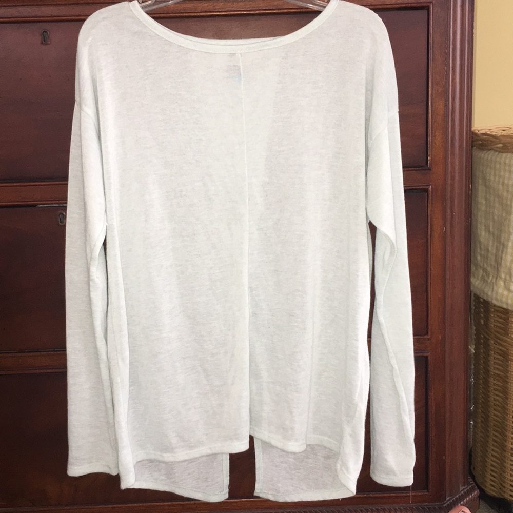 Long sleeve thin shirt